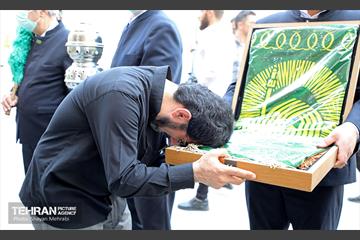 حضور خادمان امام رضا(ع) در بهشت حضرت زهرا(س) 18