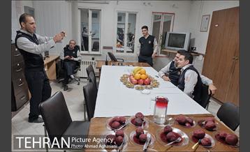 شب یلدای آتشنشانان ایستگاه ۳۶ شهید همتی 8