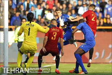 دیدار تیم های استقلال تهران و شهر خودرو 10