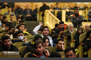 حضور علیرضا زاکانی در دانشگاه شهید بهشتی 31