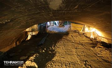 بازدید اعضای کمسیون حمل و نقل شورای اسلامی شهر از ایستگاه تقاطعی مترو توحید 34