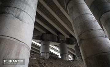 بازدید دانشجویان از پروژه مقاوم‌سازی پل تقاطع بزرگراه همت و رودخانه کن 15