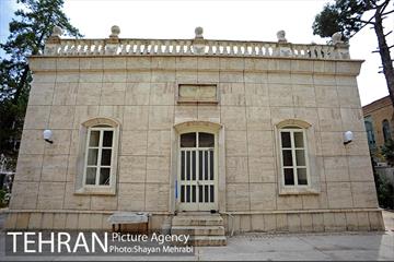 نیایشگاه آدریان تهران 8