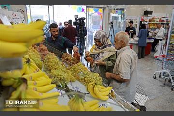 افتتاح بازار میوه و تره‌بار میخک و مروارید 7