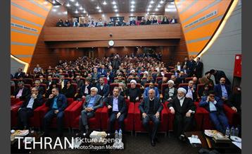 حضور شهردار تهران در جلسه تودیع و معارفه استاندار تهران 4