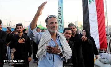 زائران حسینی؛ عمود سلام 10