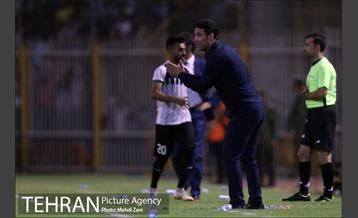 دیدار تیم های استقلال تهران و نفت مسجد سلیمان 23