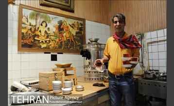 رونمایی از کتاب در گذری بر دروازه غار 33