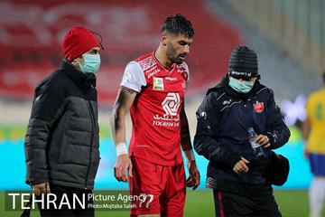 دیدار تیم های فوتبال پرسپولیس و صنعت نفت 16