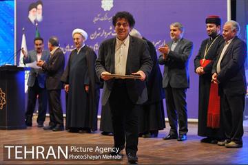 نشست شهردار تهران با رهبران ادیان توحیدی و جمعی از چهره های برجسته اقلیت دینی‎ 35
