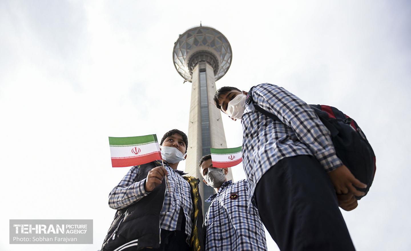 تشکیل حلقه اتحاد دانش آموزی در برج میلاد 6