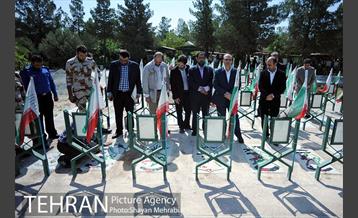 تجدید پیمان خبرنگاران تهرانی با شهدای رسانه 15