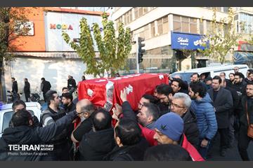 تشییع پیکر خبرنگار فقید مهدی علیرضایی 47