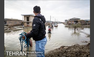 عملیات تخلیه آب از محلات گمیشان 5