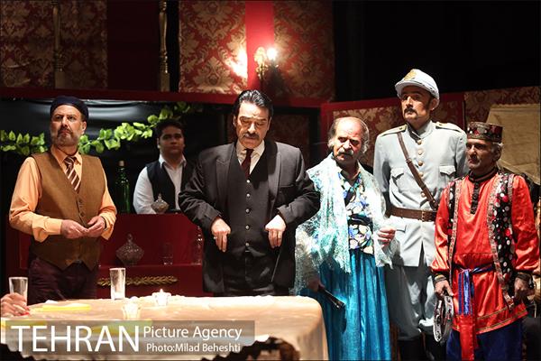 نمایش لاله زار، هتل کاتوزیان 12