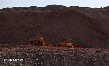 بازدید مدیرکل حوزه شهردار تهران از پروژه بزرگراه شهید شوشتری 10