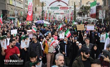 چهل‌و‌‌هفتمین جشن پیروزی انقلاب اسلامی 5