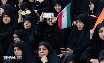 وداع با آقای شهید ایران- 2 57