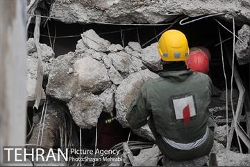 هشتمین روز آواربرداری ساختمان پلاسکو-2 34