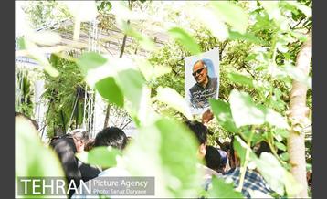 مراسم تشییع پیکر عباس کیارستمی 13