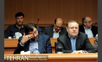 جلسه شورای معاونین و مدیران شهرداری تهران با حضور قالیباف 4