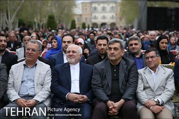 حضور شهردار تهران در جشن نوروزی میدان مشق 13