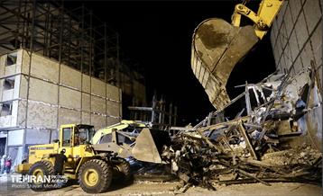 آواربرداری ساختمان‌های غیرمجاز در منطقه ۱۹ 11