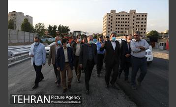 بازدید شهردار تهران از ضلع جنوبی خیابان استاد معین در پادگان جی 7