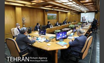 نشست شهردار تهران با نخبگان و اساتید حوزه ارتباطات 10