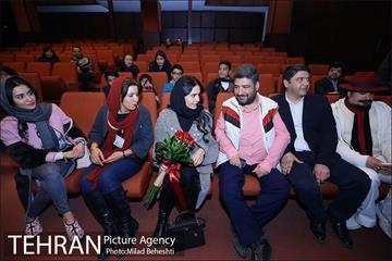 اکران خیریه انیمیشن مبارک در بازارچه رعد‎ 8