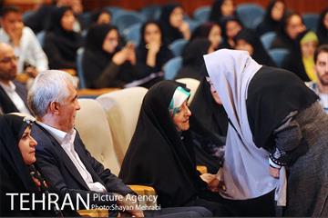 افتتاح سیزدهمین جشنواره زنان و تولید ملی  با حضور شهردار تهران 17