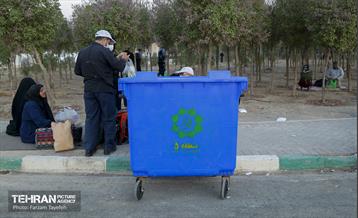 خدمات رسانی شهرداری منطقه 5 در پایانه مرزی مهران 10