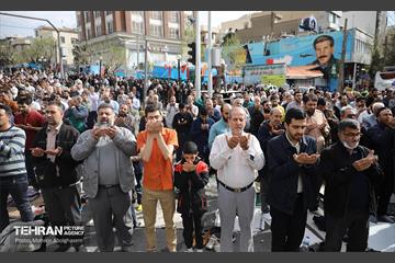 نماز عید سعید فطر در مصلای تهران 44