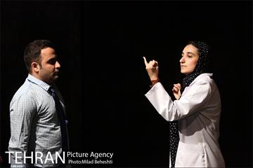 نمایش روز پزشک 5
