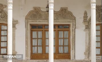 بازدید معماران از مجموعه تاریخی اتحادیه و پروژه بازآفرینی ساختمان بلدیه 20