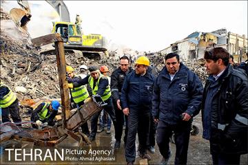 چهارمین روز آواربرداری ساختمان پلاسکو 25