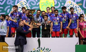 پایان رقابت‌های والیبال قهرمان شهر 12