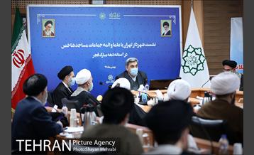 نشست شهردار تهران با ائمه جماعات در آستانه دهه فجر 24