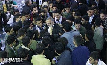 نشست صمیمانه شهردار تهران با دانش آموزان بسیجی سراسر کشور 4