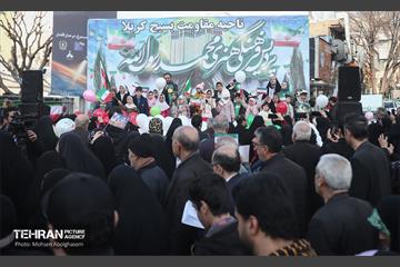 راهپیمایی ۲۲ بهمن در تهران - ۲ 38