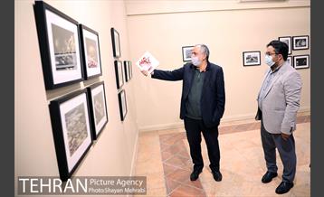 بازدید احمد مسجد جامعی از نمایشگاه تهران از منظر هنرمندان 26