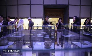 بازدید هیات دیپلماتیک از بناهای تاریخی منطقه ۱۲ 34