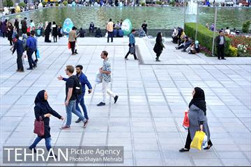 سی و یکمین نمایشگاه بین المللی کتاب بهران 52