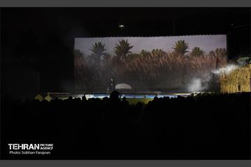 فیلم نمایش ۴۱۰ در برج میلاد 46