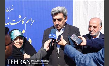 آیین کاشت درخت مادر 31