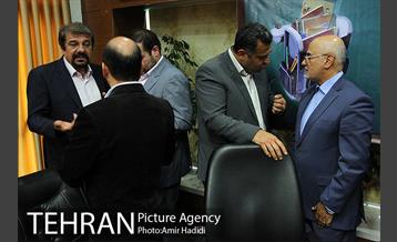 نشست خبری مدیر عامل فروشگاههای زنجیره ای شهروند 19