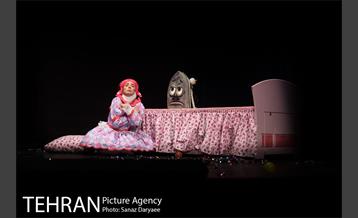 نمایش «شب اسرارآمیز»‎ 8