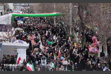 چهل‌و‌‌هفتمین جشن پیروزی انقلاب اسلامی - 2 65