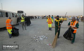 خدمات رسانی شهرداری منطقه 5 در پایانه مرزی مهران 23