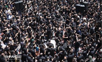 عزاداری ظهر عاشورا در امامزاده صالح (ع) 30